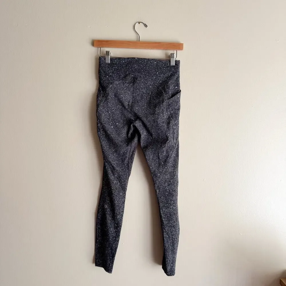 Lululemon Black Speckle Lead the Pack 28
